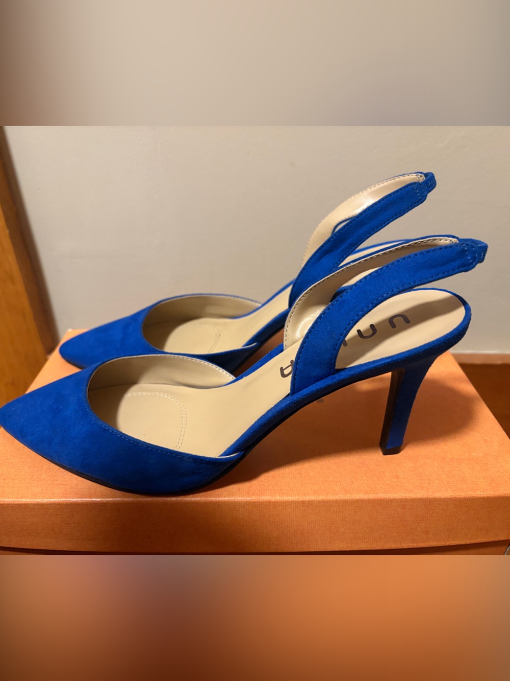 Unisa Royal Blue Suede Pointed-Toe Slingback Heels size 9.5